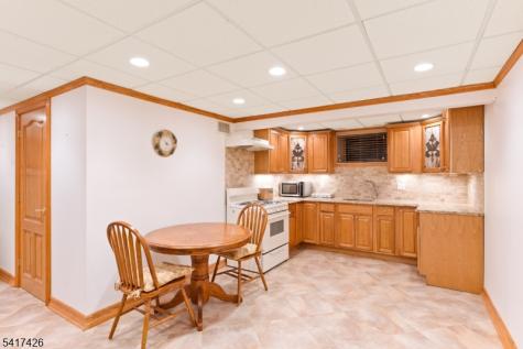 512 Van Bussum Avenue Garfield NJ 07026