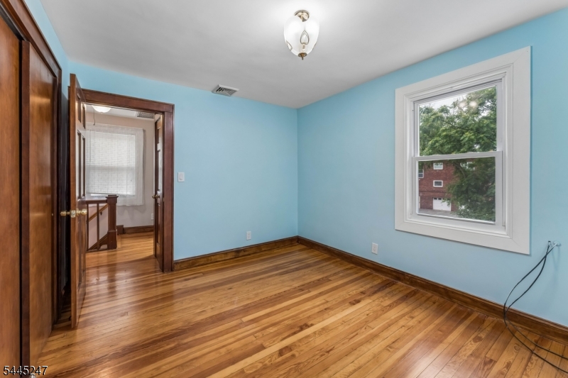 23 Princeton Street Nutley NJ 07110