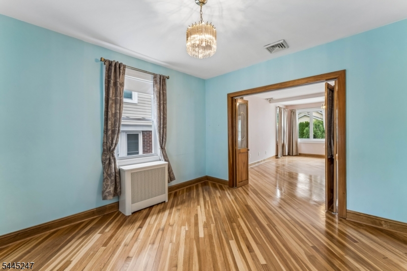 23 Princeton Street Nutley NJ 07110