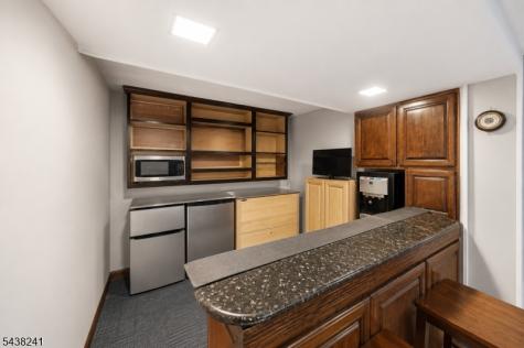 105 N 13th Street Kenilworth NJ 07033