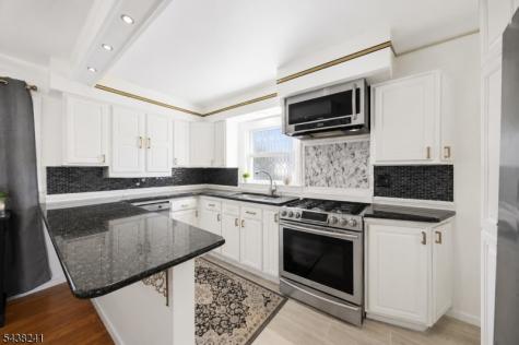 105 N 13th Street Kenilworth NJ 07033
