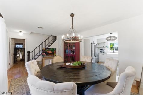 1115 Tuxedo Square Teaneck NJ 07666