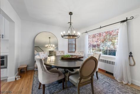 1115 Tuxedo Square Teaneck NJ 07666