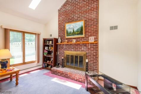 34 Silver Spring Court East Hanover NJ 07936