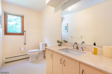 34 Silver Spring Court East Hanover NJ 07936