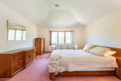 34 Silver Spring Court East Hanover NJ 07936