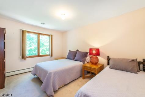 34 Silver Spring Court East Hanover NJ 07936