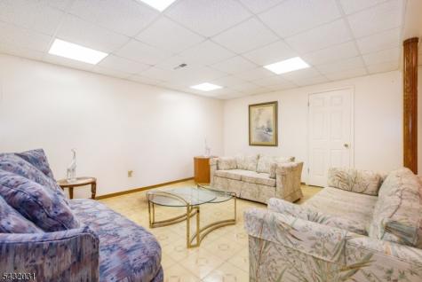 34 Silver Spring Court East Hanover NJ 07936