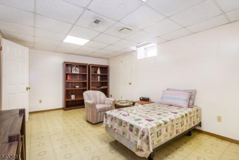 34 Silver Spring Court East Hanover NJ 07936