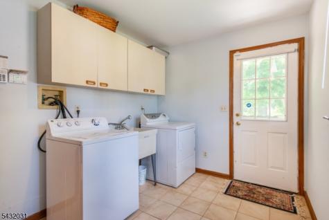34 Silver Spring Court East Hanover NJ 07936