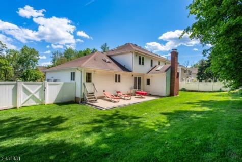 34 Silver Spring Court East Hanover NJ 07936