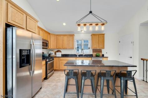 69 Thiem Avenue Rochelle Park NJ 07662