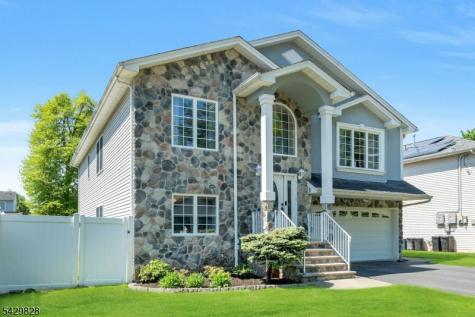 69 Thiem Avenue Rochelle Park NJ 07662