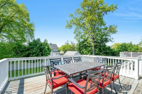 69 Thiem Avenue Rochelle Park NJ 07662