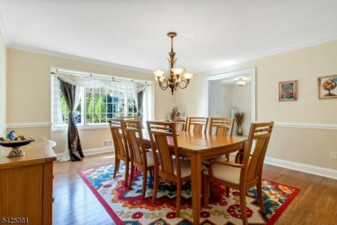 7 Evergreen Court Hillsborough NJ 08844