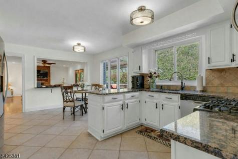 7 Evergreen Court Hillsborough NJ 08844