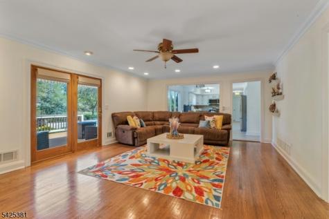 7 Evergreen Court Hillsborough NJ 08844