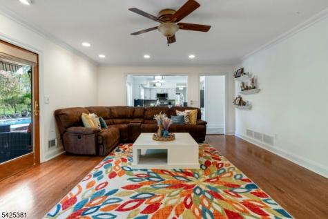 7 Evergreen Court Hillsborough NJ 08844