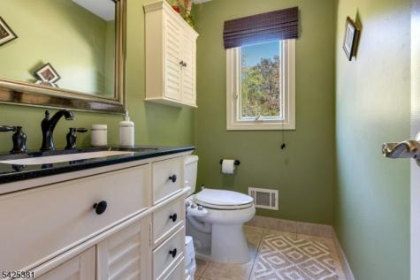 7 Evergreen Court Hillsborough NJ 08844