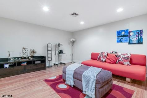 7 Evergreen Court Hillsborough NJ 08844