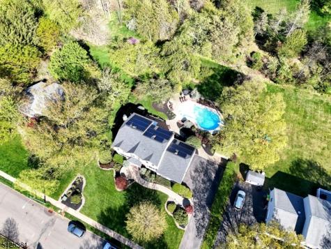 7 Evergreen Court Hillsborough NJ 08844