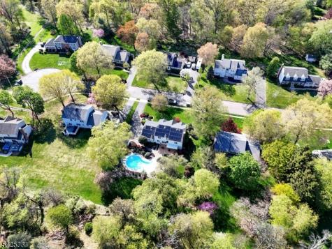 7 Evergreen Court Hillsborough NJ 08844