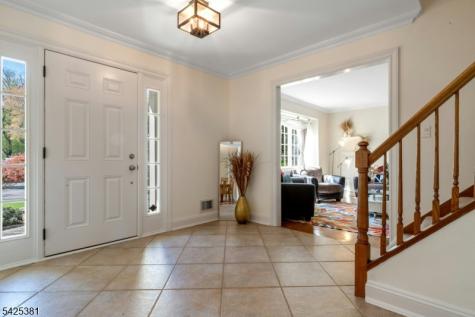 7 Evergreen Court Hillsborough NJ 08844