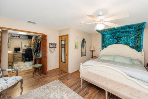 63 Duncan Avenue Pequannock NJ 07440