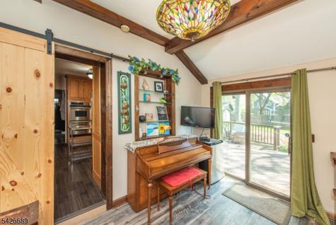 63 Duncan Avenue Pequannock NJ 07440