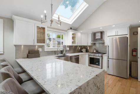 11 Homewood Way Montclair NJ 07042
