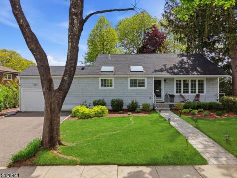 11 Homewood Way Montclair NJ 07042