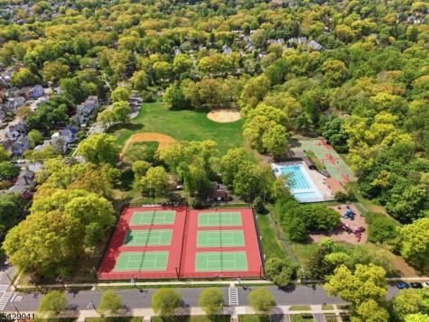 11 Homewood Way Montclair NJ 07042