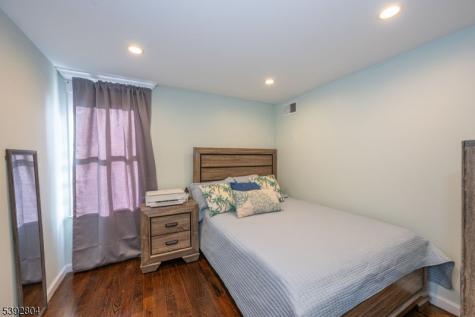 807 Jaques Avenue Rahway NJ 07065