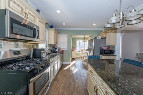 807 Jaques Avenue Rahway NJ 07065