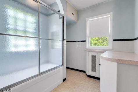 37 White Hall Road Montville NJ 07082