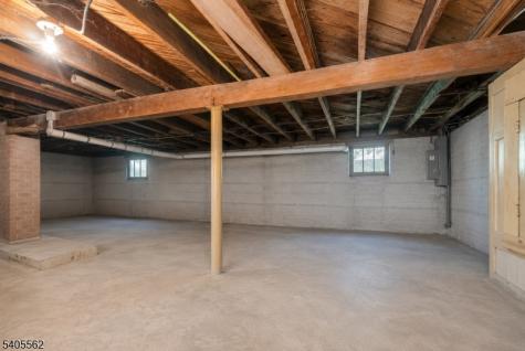 37 White Hall Road Montville NJ 07082