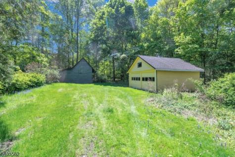 37 White Hall Road Montville NJ 07082