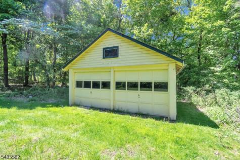 37 White Hall Road Montville NJ 07082