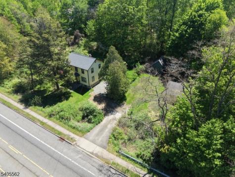 37 White Hall Road Montville NJ 07082