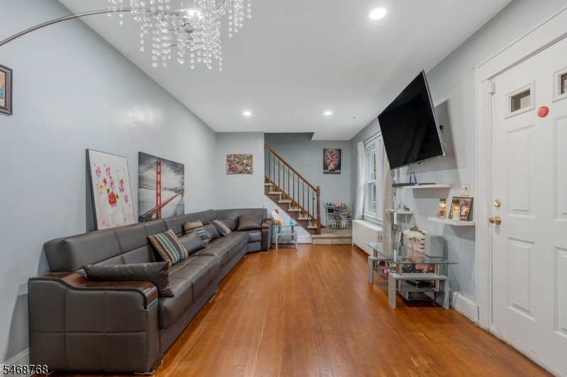 34 Rockview Terrace North Plainfield NJ 07060