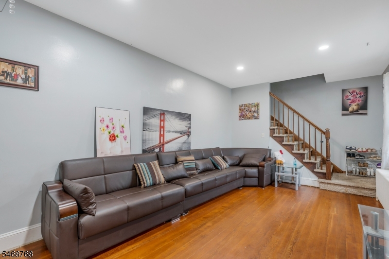 34 Rockview Terrace North Plainfield NJ 07060