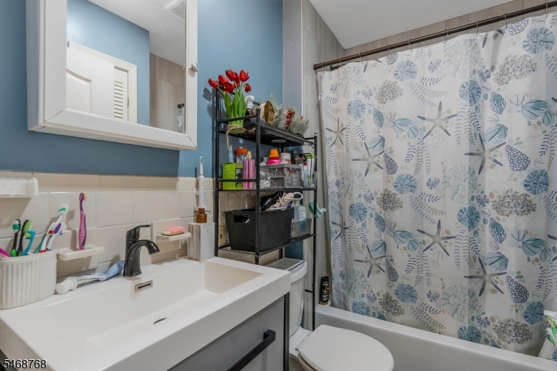34 Rockview Terrace North Plainfield NJ 07060