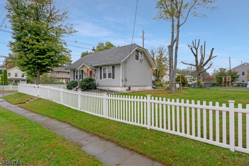 34 Rockview Terrace North Plainfield NJ 07060