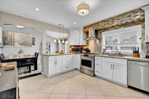91 Crestview Road Woodbridge NJ 08863