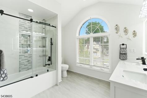 536 Willow Avenue Garwood NJ 07027