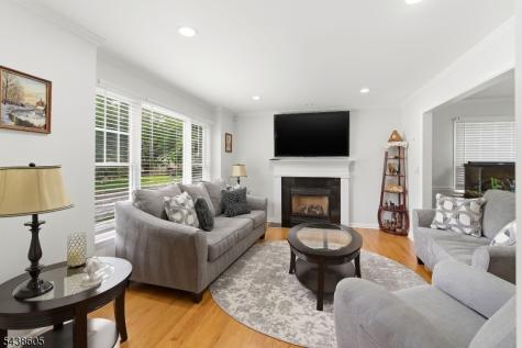 536 Willow Avenue Garwood NJ 07027