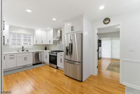 536 Willow Avenue Garwood NJ 07027