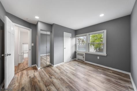 8 Melrose Terrace Elizabeth NJ 07208