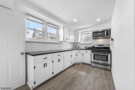 8 Melrose Terrace Elizabeth NJ 07208