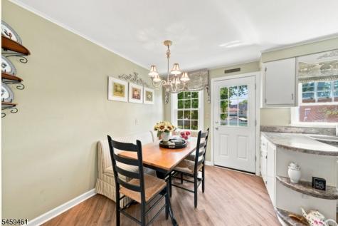 17 Middle Avenue Summit NJ 07901